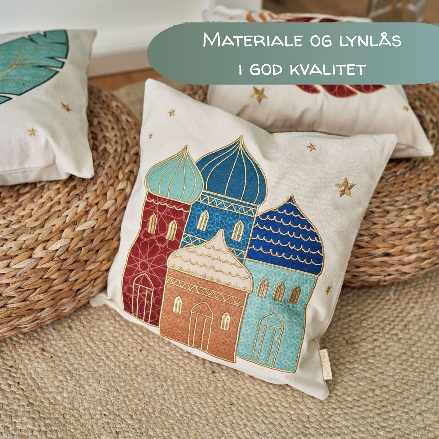 Ramadan Pudebetræk - broderet med farverige moskeer - 40 x40 cm