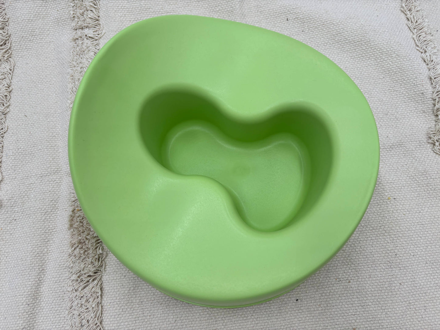 Ergonomisk potte til babyer (+8 mdr.) - grøn