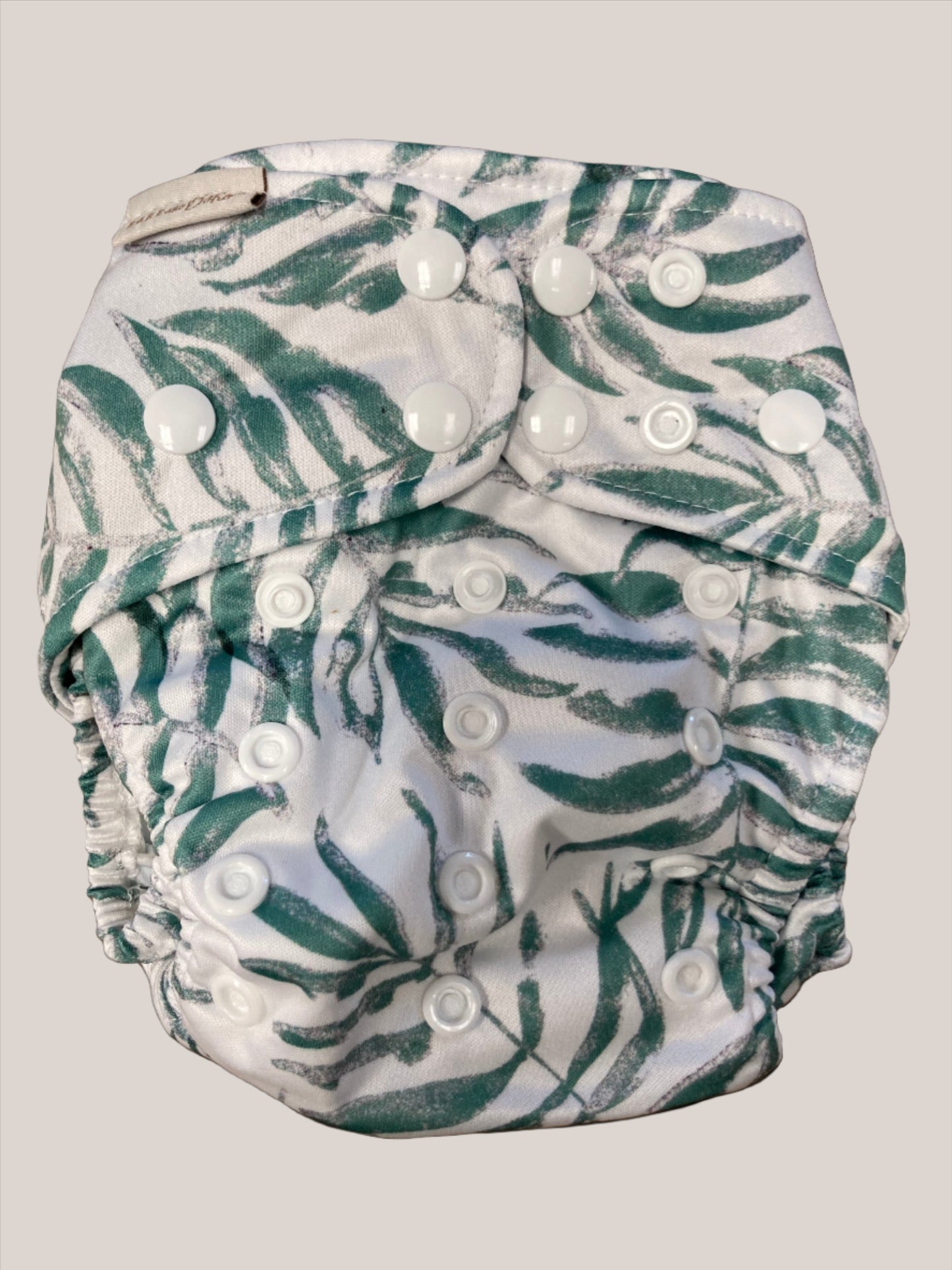 Bare and Boho - Wipeable Cover AI2 - coastal green leaves